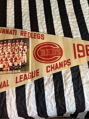 1961 Cincinnati Redlegs  National Champs  Pennant